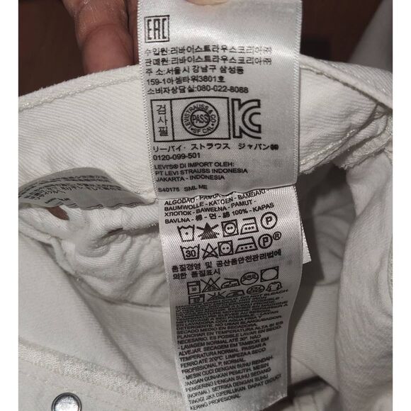 Levi's 501 (31 x 32) White button fly Red tag - Picture 10 of 14